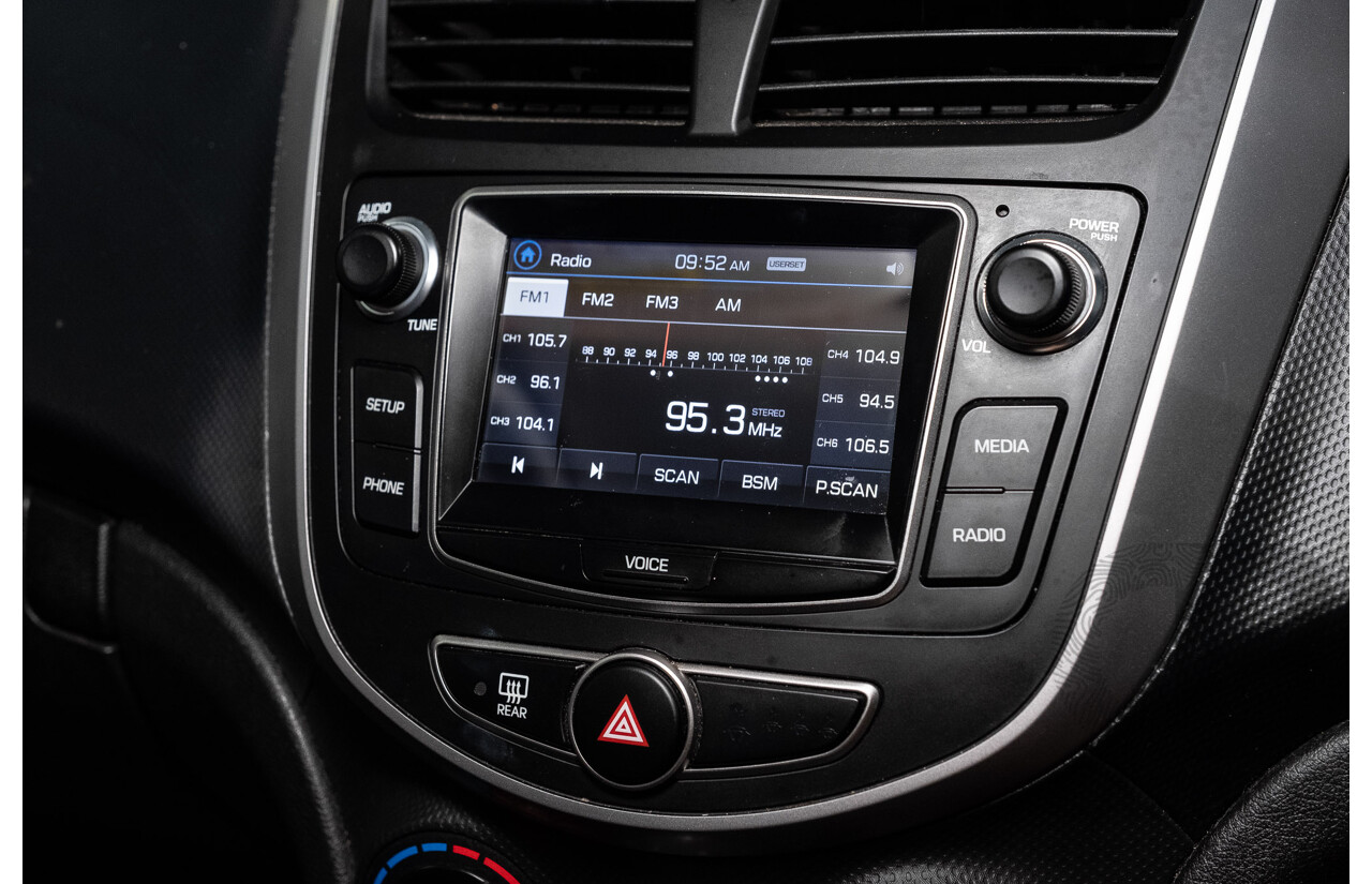 08/2017 Hyundai Accent Sport (FWD) RB6 MY18 5d Hatchback Lake Silver 1.6L