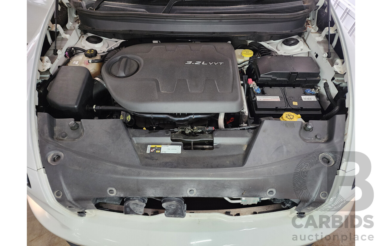 7/2014 Jeep Cherokee Longitude (4x4) KL 4d Wagon White 3.2L