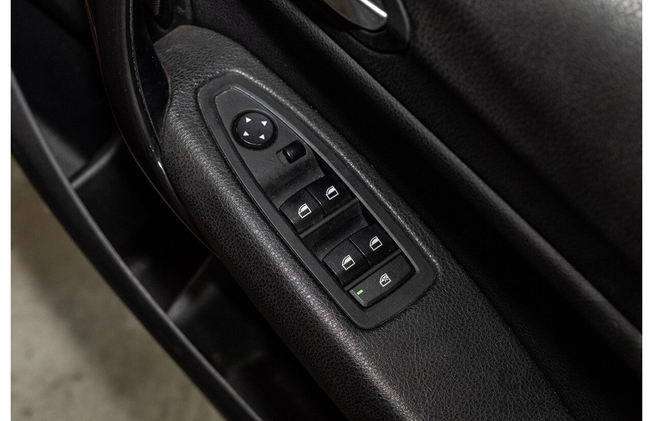 4/2015 BMW 116i Sportline F20 MY15 5d Hatchback Crimson Red Turbo 1.6L