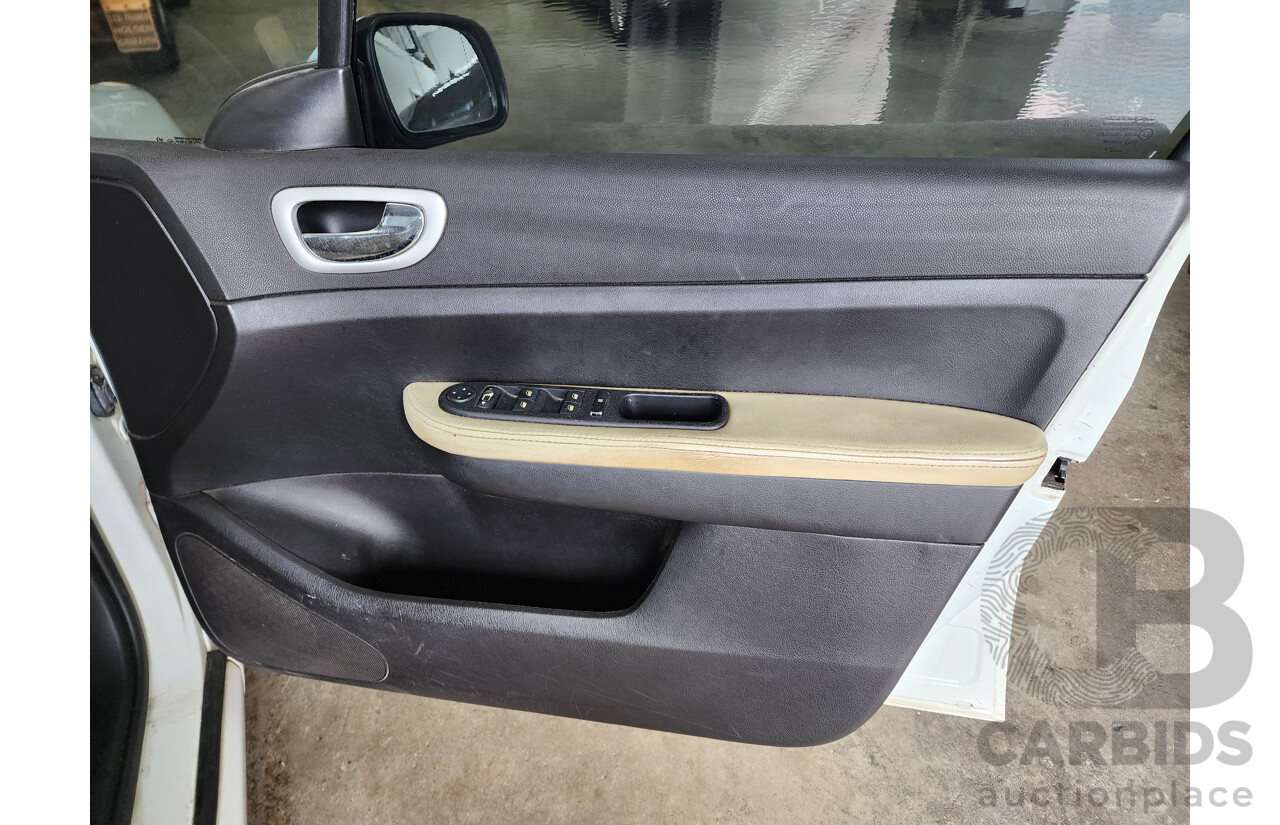 10/2007 Peugeot 307 XSE HDi 2.0 Touring MY06 UPGRADE 4d Wagon White 2.0L