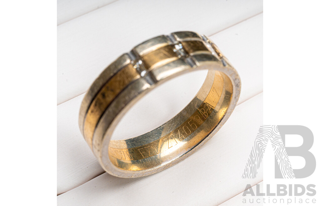 A&C 9ct Baguette Diamond Two Tone Mens Wedding/dress Ring, TDW 0.15ct, Size W, 10.32 Grams