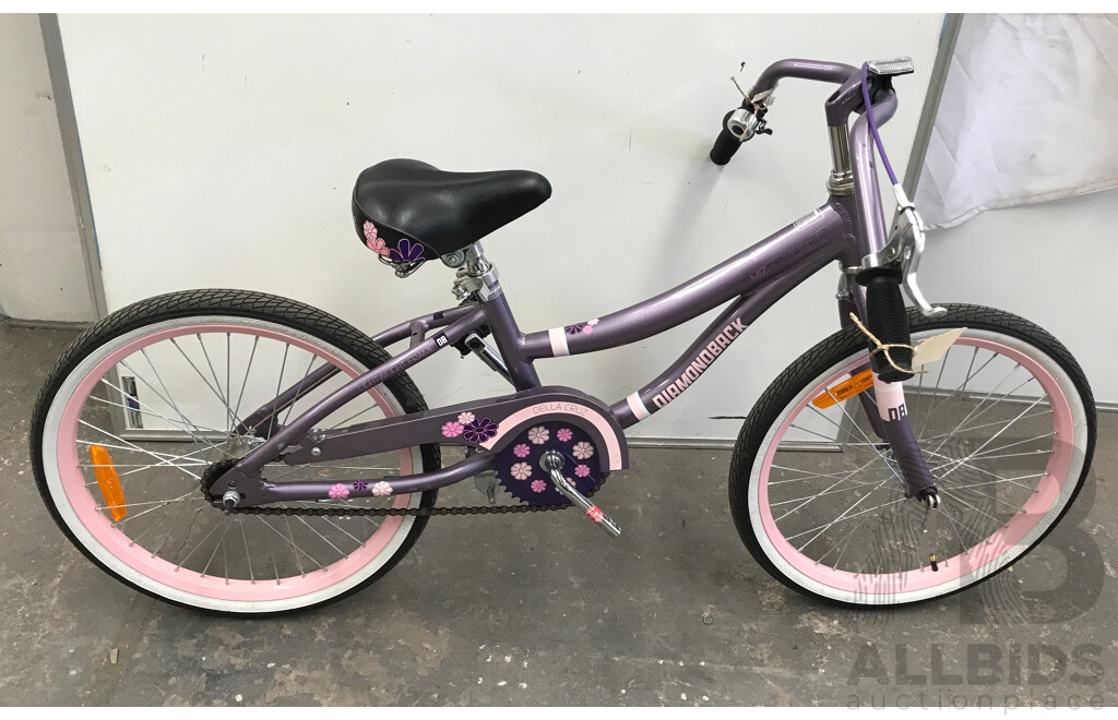 Diamondback Miz Della Cruz Single Speed Girls' Bike
