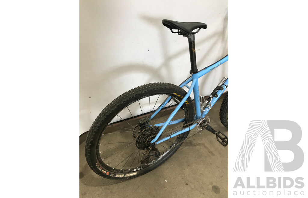 Harco Mary SS 21 Speed Mountain Bike