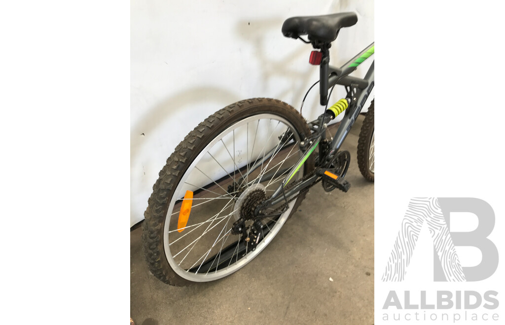 Terrain XDS 18 Speed Mountain Bike