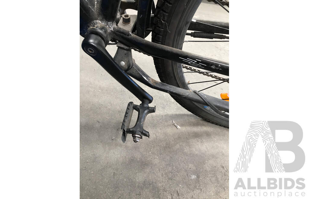 Pedal Lightning 7 Speed Electric Bike