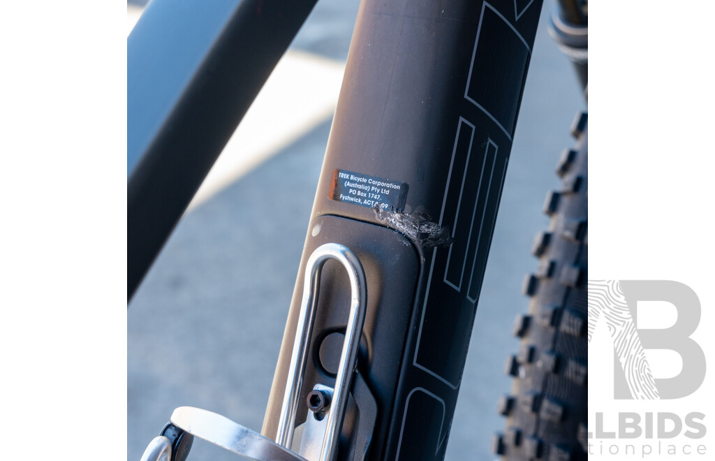 Trek Top Fuel 24 Speed Mountain Bike