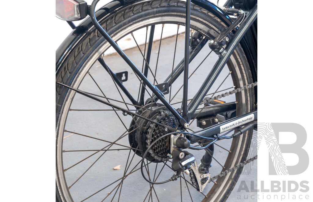 VelectriX Urban 7 Speed Electric Bike