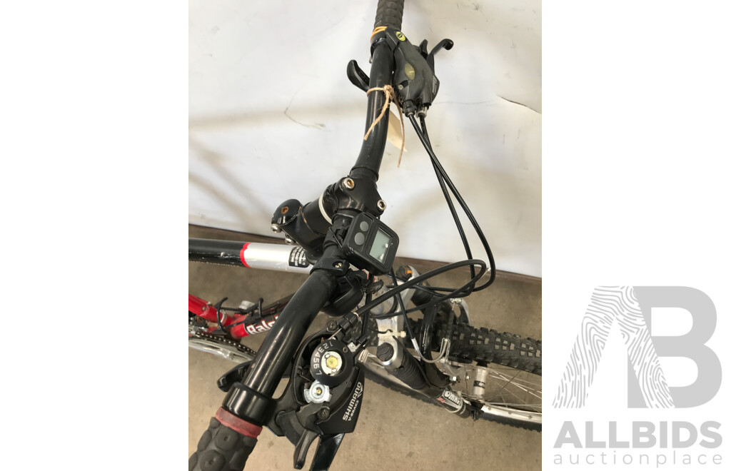 Raleigh M600 21 Speed Mountain Bike