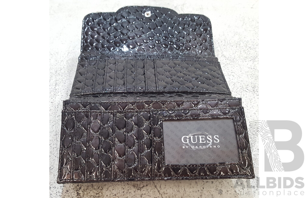 Guess by Marciano (SJ206266) Black Purse
