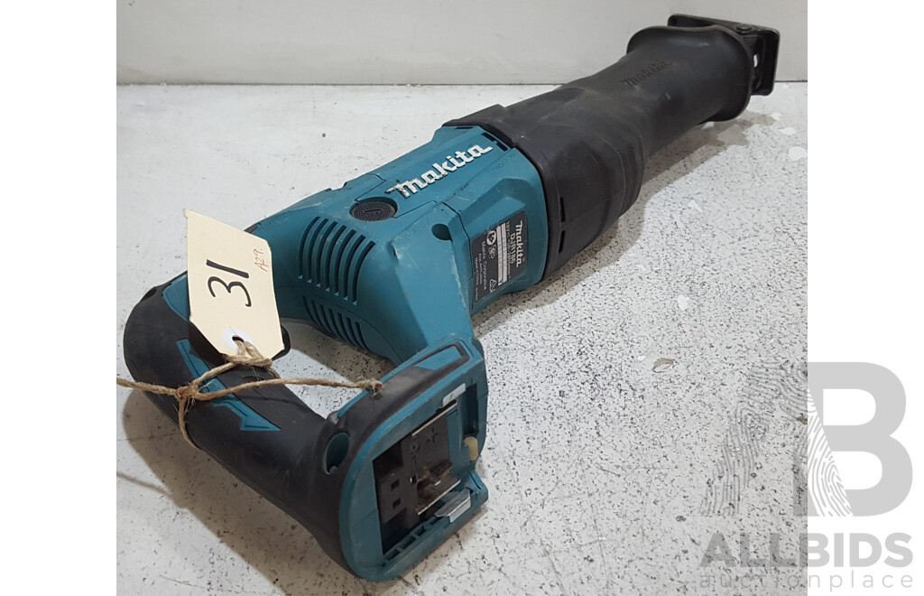 Makita (DJR186) 18V Mobile Recipro Saw