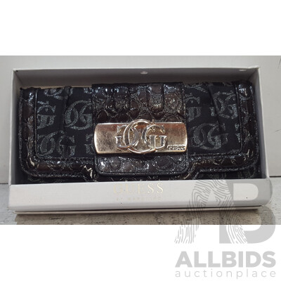 Guess by Marciano (SJ206266) Black Purse