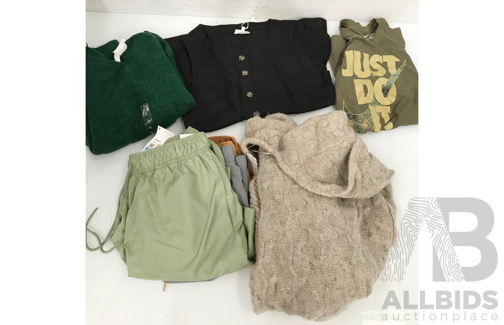 Assorted Nike, H&M, Sportsgirl Clothing