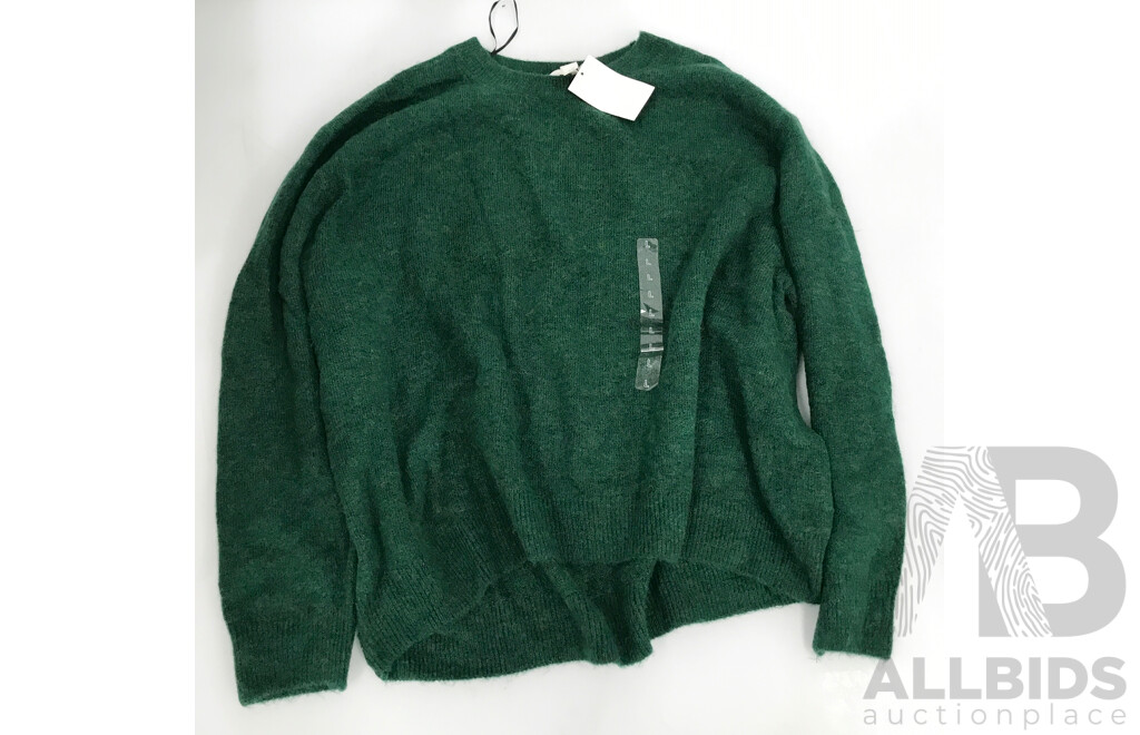 Assorted Nike, H&M, Sportsgirl Clothing