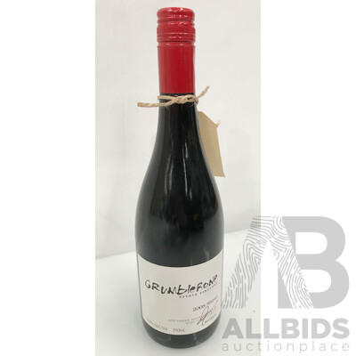 750ml Bottle of Grumblerone Estate Vineyard 2008 Shiraz