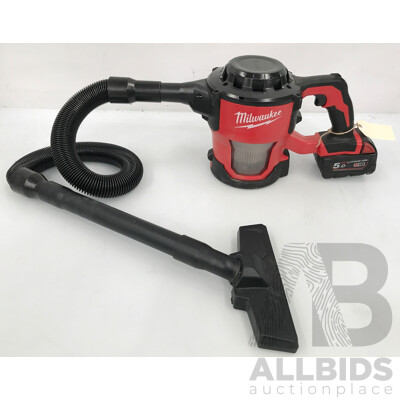 Milwaukee Cordless M18 Compact Vacuum