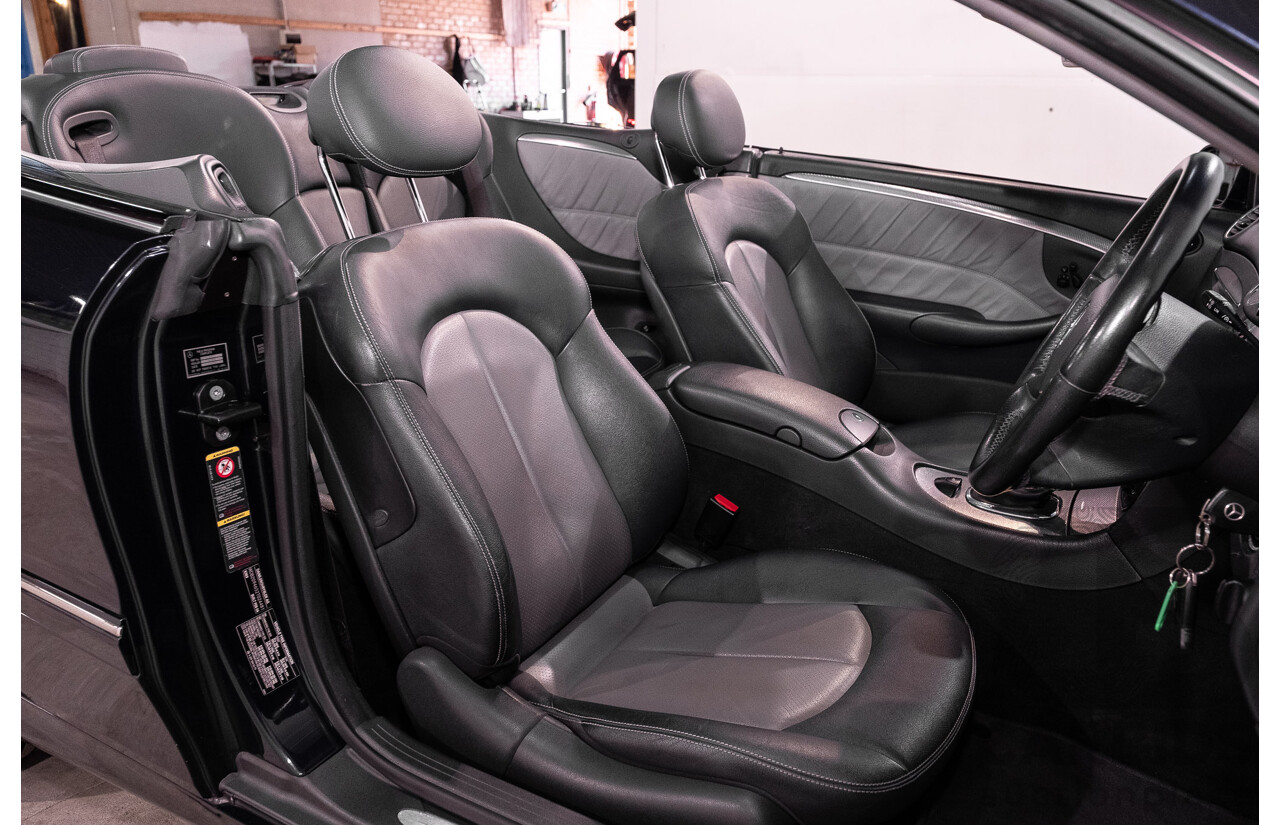 3/2004 Mercedes-Benz Clk320 Avantgarde A209 2d Cabriolet Tanzanite Blue Metallic V6 3.2L