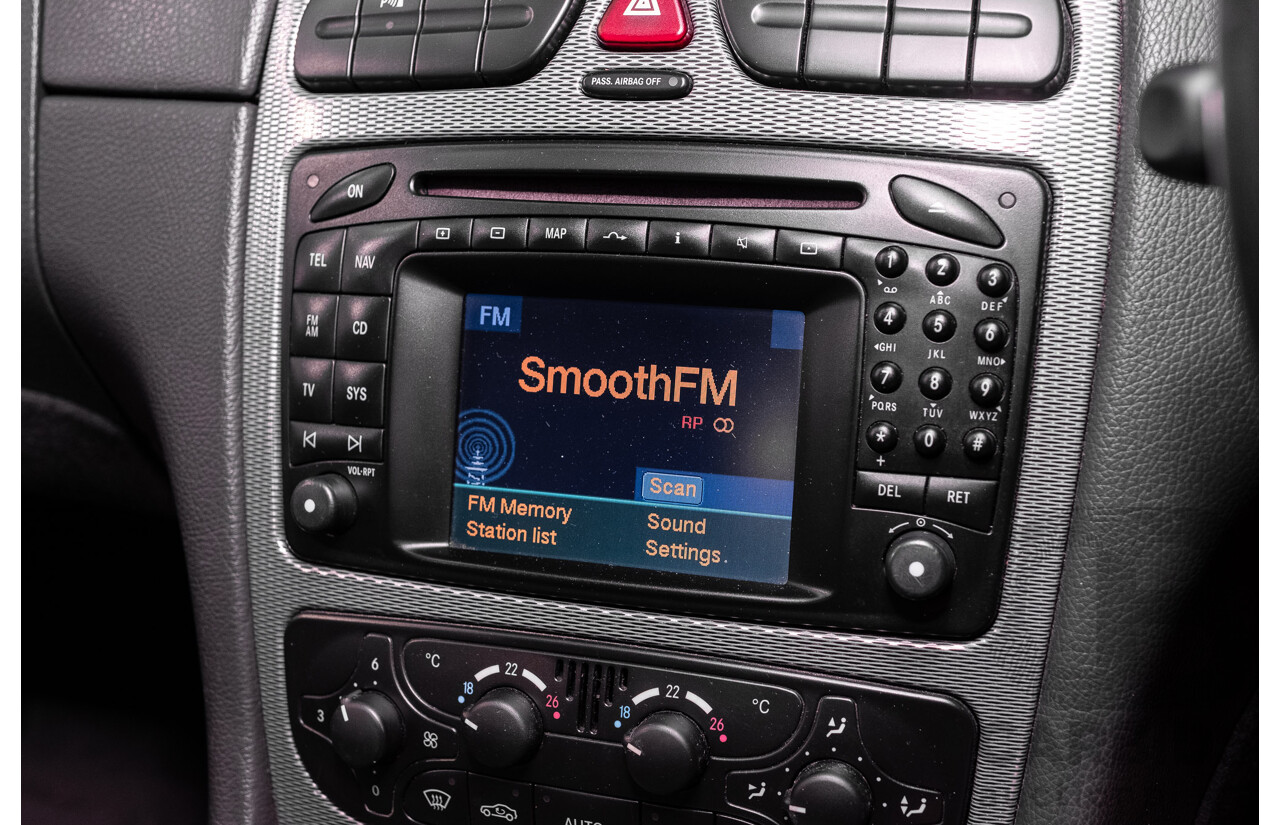 3/2004 Mercedes-Benz Clk320 Avantgarde A209 2d Cabriolet Tanzanite Blue Metallic V6 3.2L