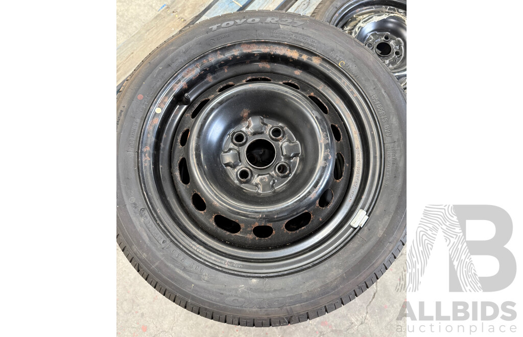 TOYO R27 185/55 R15 Tyres