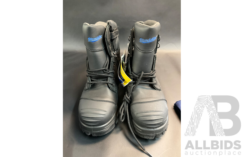 BLUNDSTONE Safety Boots and Pants - Lot of 3