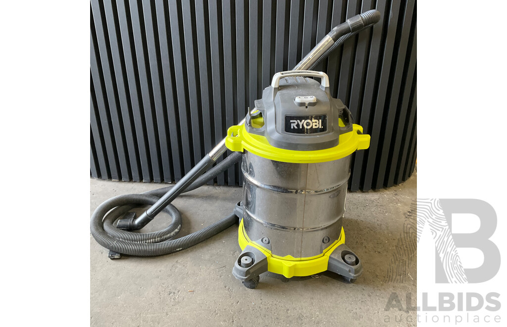 Ryobi RVC-1530IPT-G Ryobi RVC-1530IPT-G Vacuum