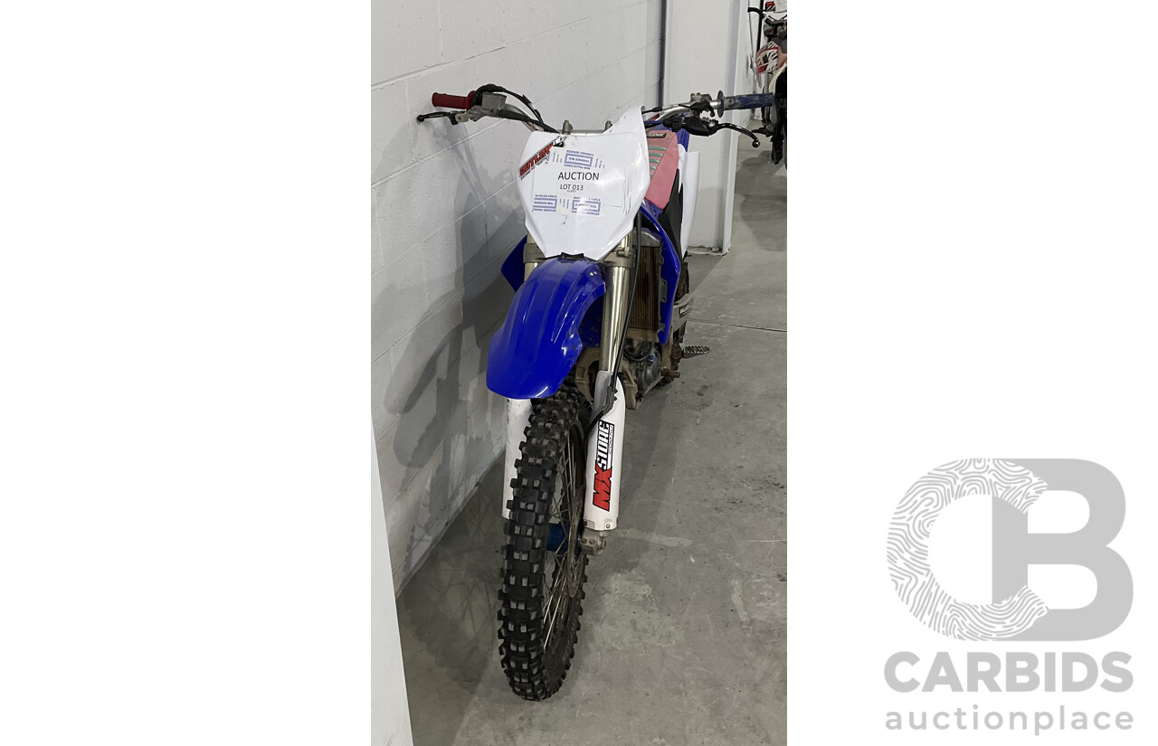 2006 Yamaha YZ450F  Dirt Bike
