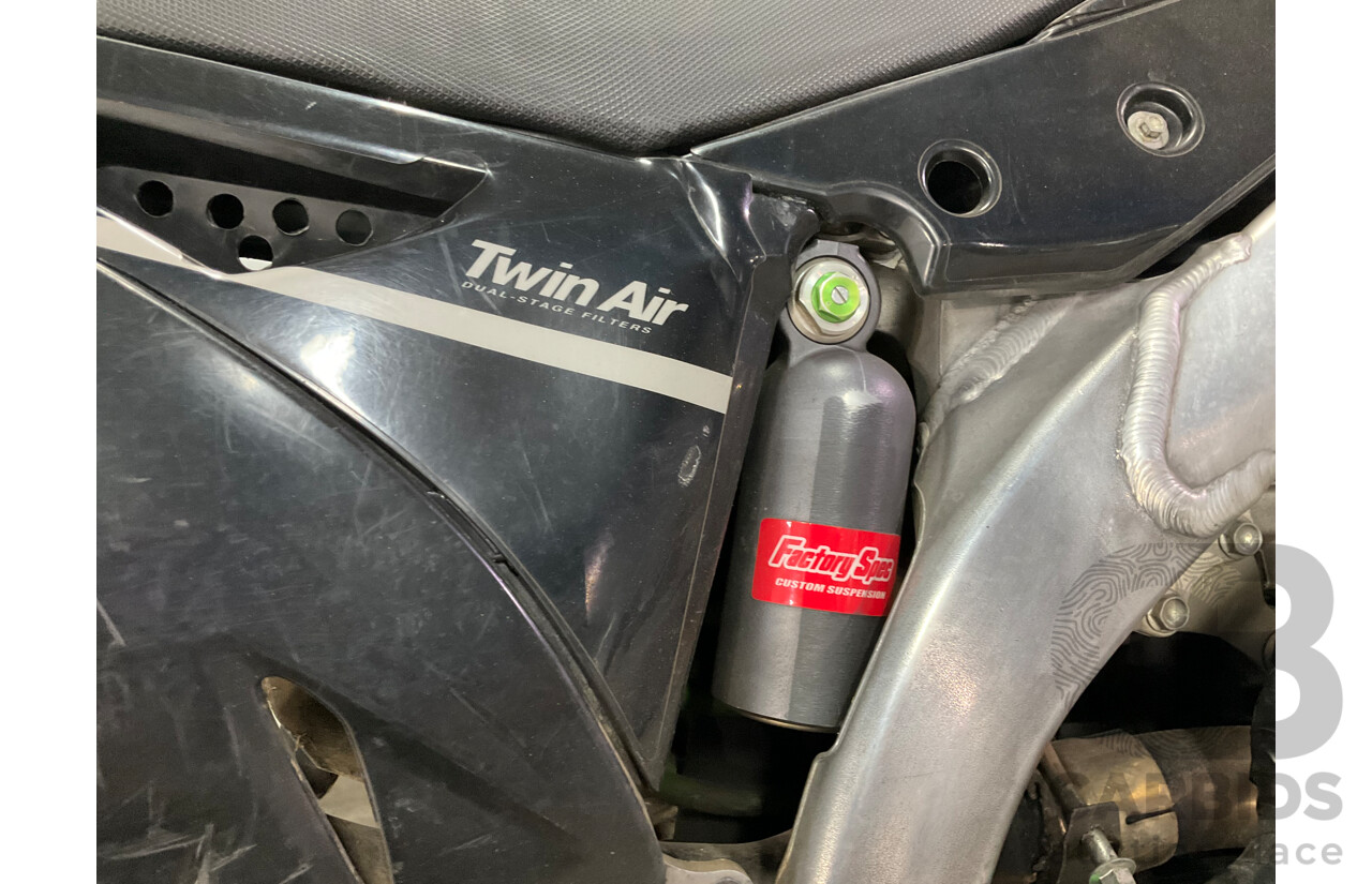 2015 Kawasaki Kx450f  Dirt Bike