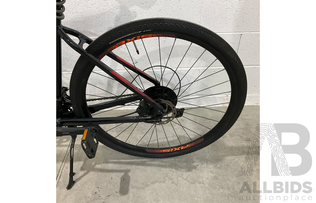 SPECIALIZED Sirrus Bike - Size XL