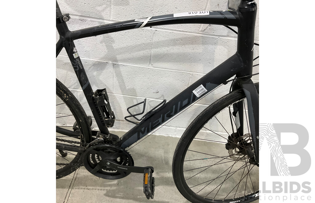 Merida Speeder 20 Road Bike - Size L - Dark Grey