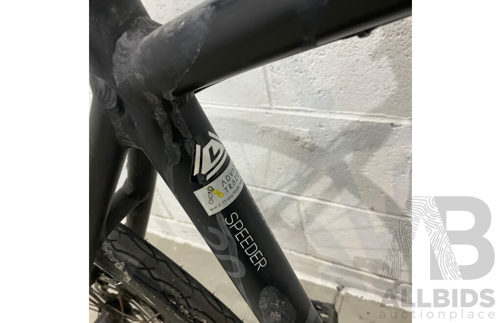 Merida Speeder 20 Road Bike - Size L - Dark Grey