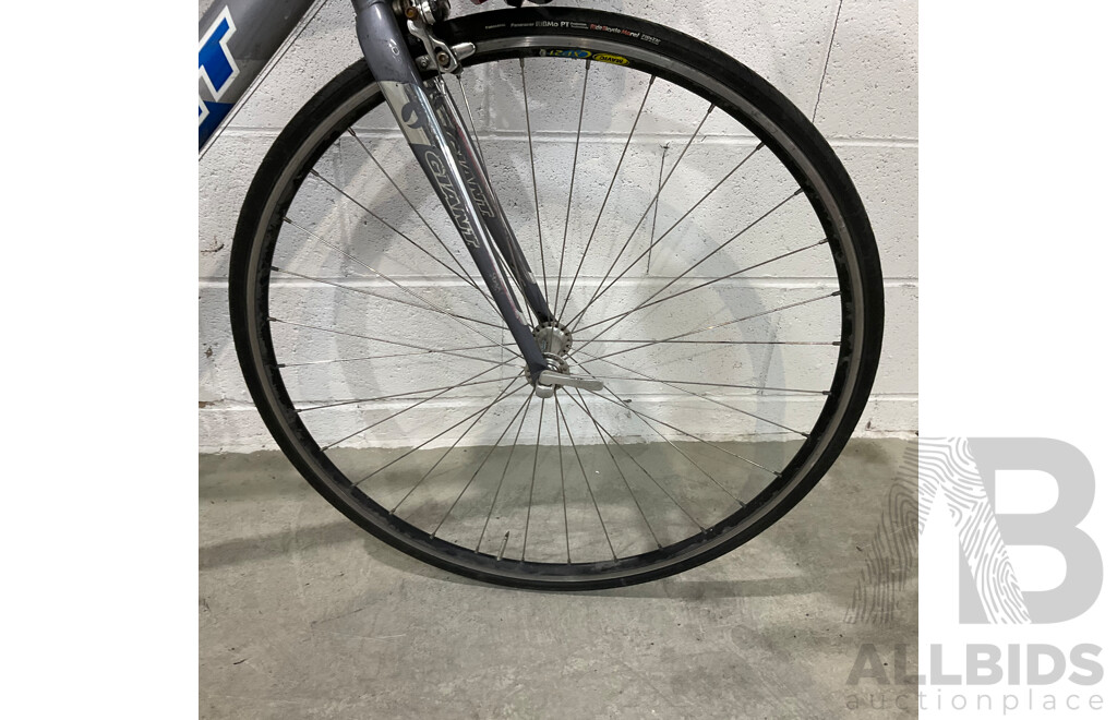 Giant OCR2 Road Bike - Blue/Silver