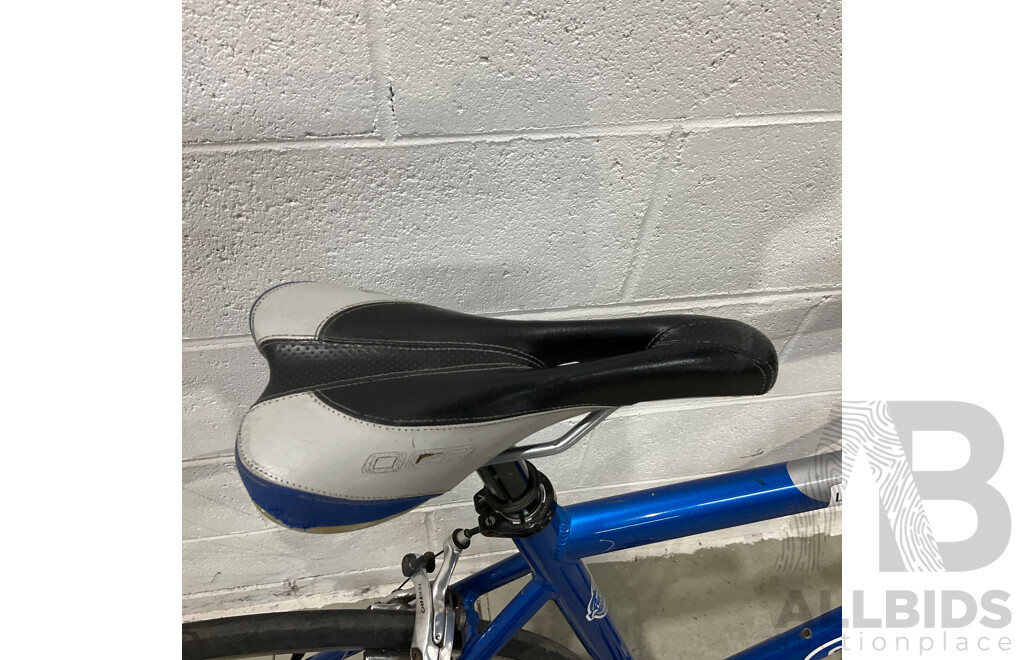 Giant OCR2 Road Bike - Blue/Silver
