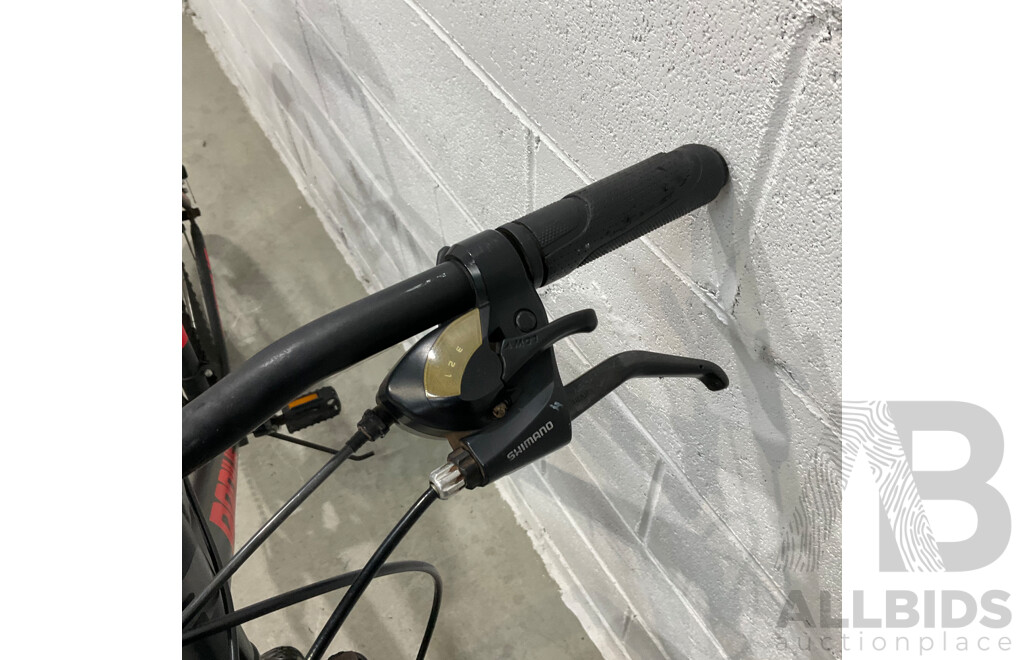 Radius Targa 30 Mountain Bike - Size L - Red