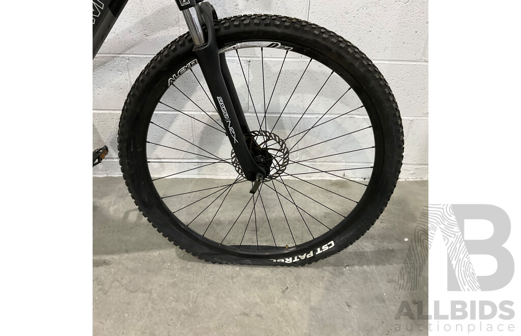 NCM Venice Plus E-Bike - Size 28