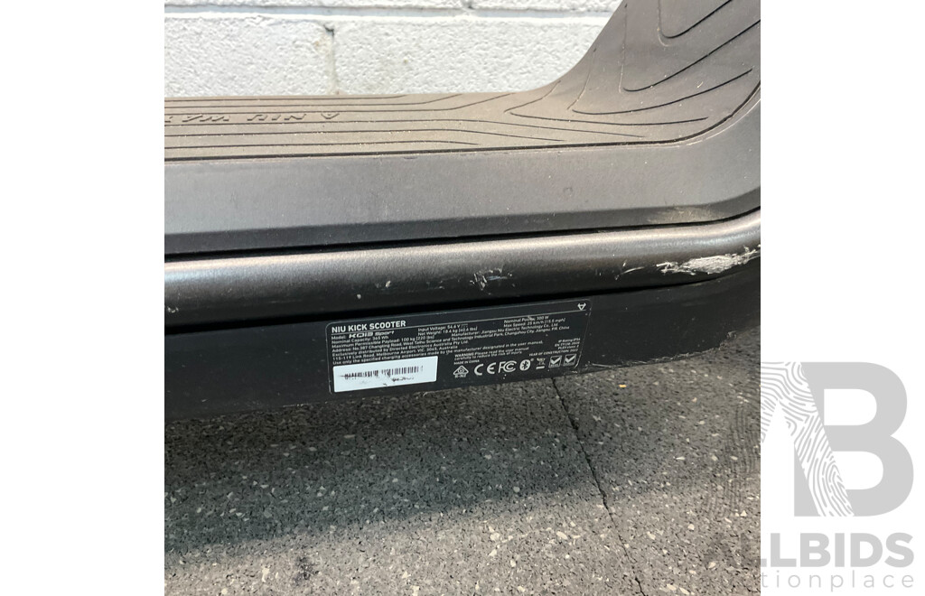 NIU Kick Scooter KQi3 Sport