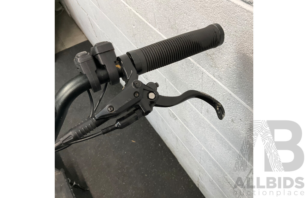 Kintech Electric Scooter