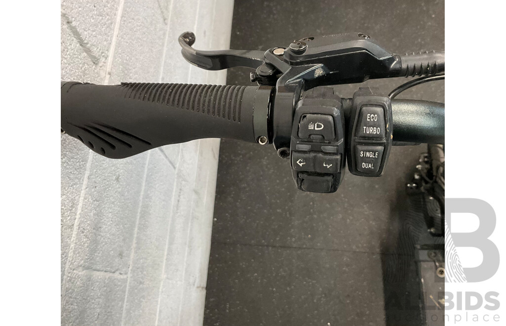 Kintech Electric Scooter