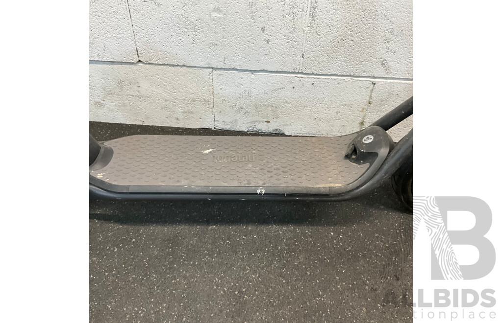 Ninebot Kick Scooter F25