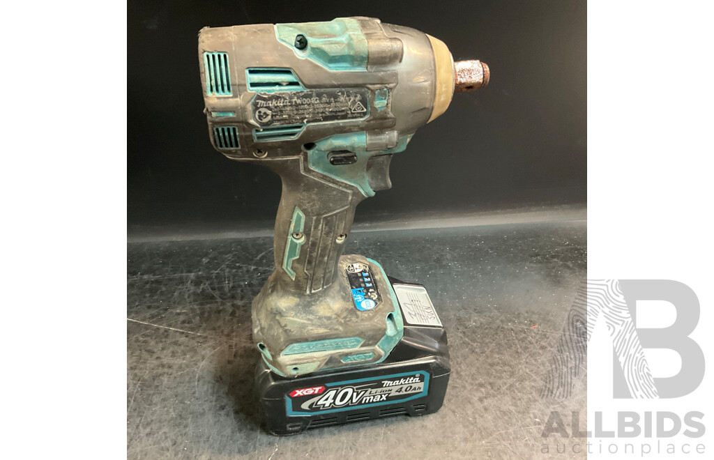 Makita DCG180 Caulking Gun & TW004G Impact Wrench with Battery & 2 AEG X 6.0Ah Force Batteries