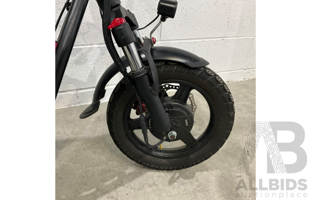 Roadrunner V3 Electric Bike