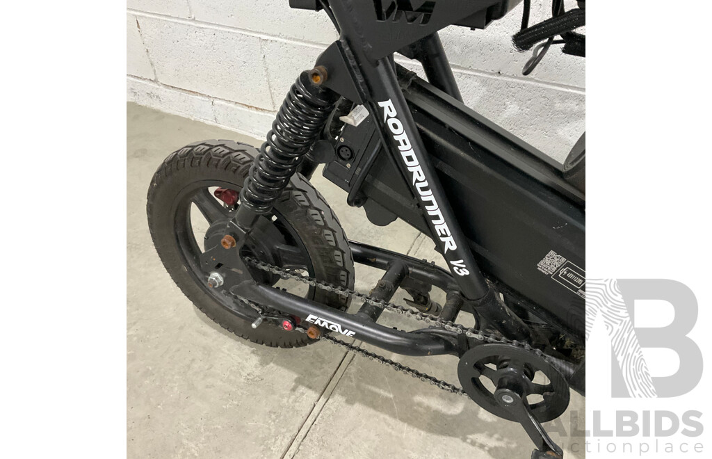 Roadrunner V3 Electric Bike