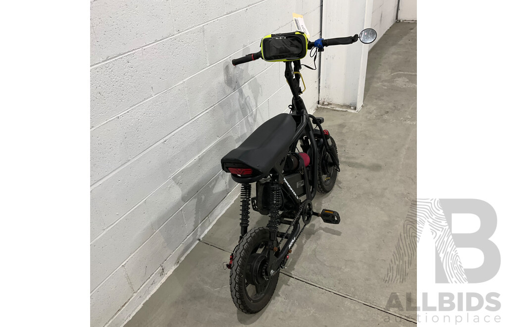 Roadrunner V3 Electric Bike
