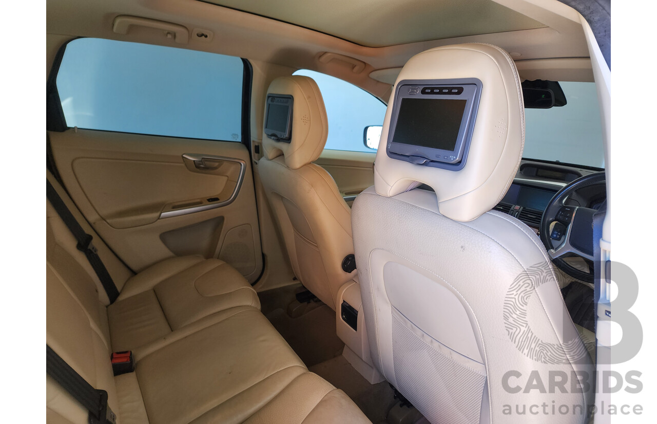 12/2009 Volvo Xc60 3.2 DZ MY10 4d Wagon Grey 3.2L