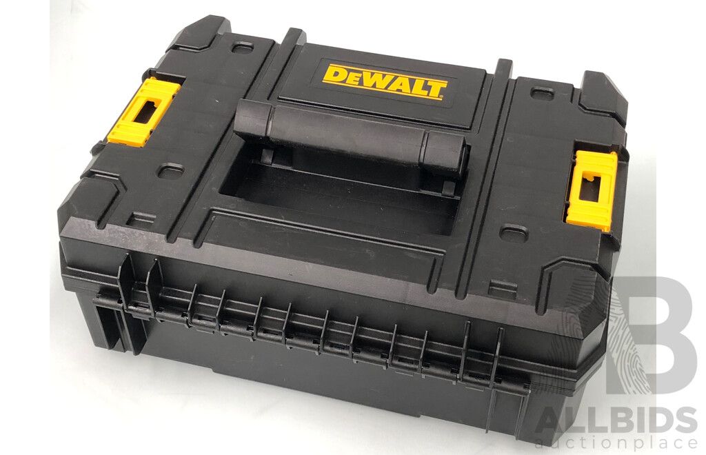 DeWalt XR 18 Volt Lithium Ion Hammer Drill/Driver and Impact Driver