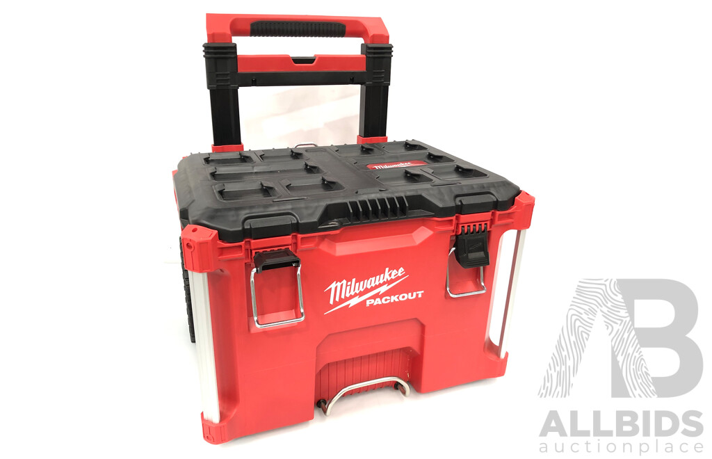 Milwaukee Packout Rolling Toolbox