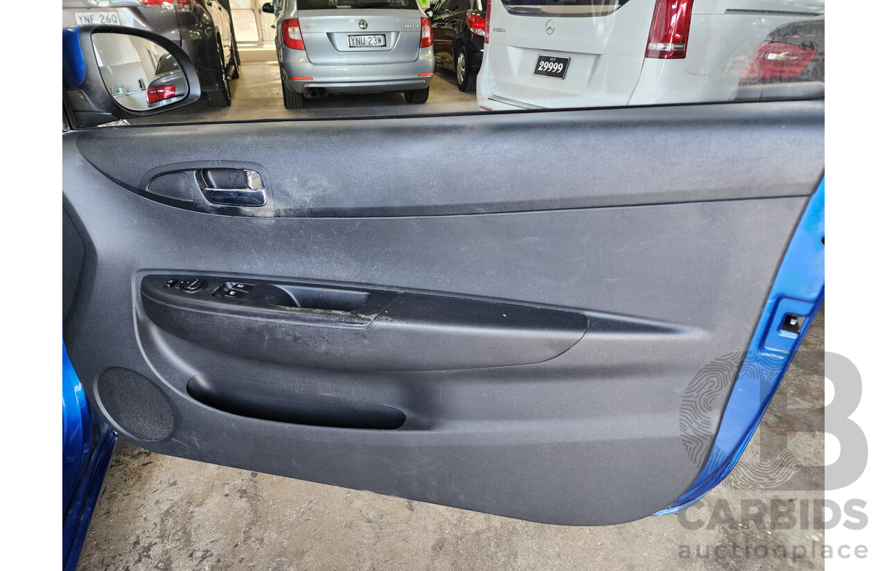 8/2014 Hyundai i20 Active PB MY14 3d Hatchback Blue 1.4L