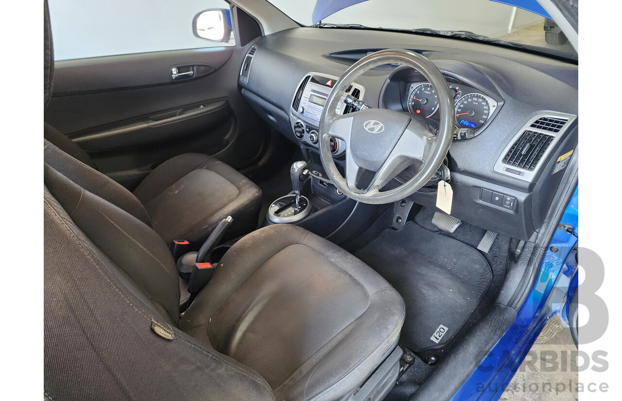 8/2014 Hyundai i20 Active PB MY14 3d Hatchback Blue 1.4L