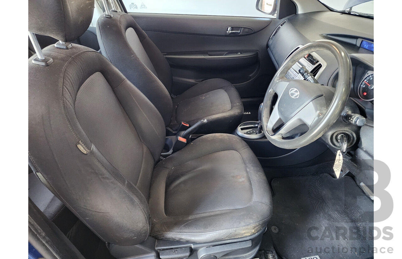 8/2014 Hyundai i20 Active PB MY14 3d Hatchback Blue 1.4L