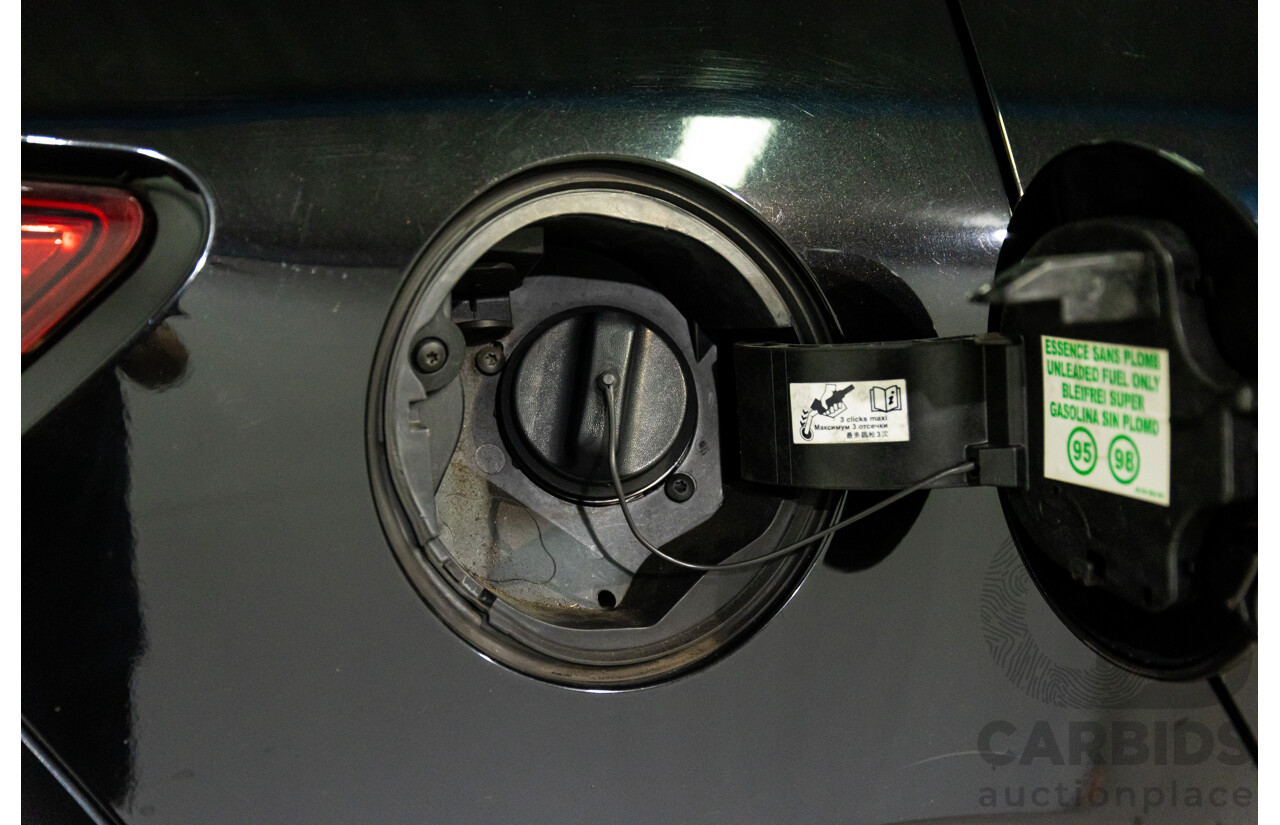 9/2014 Renault Clio RS 200 Sport X98 5d Hatchback Deep Black Metallic Turbo 1.6L