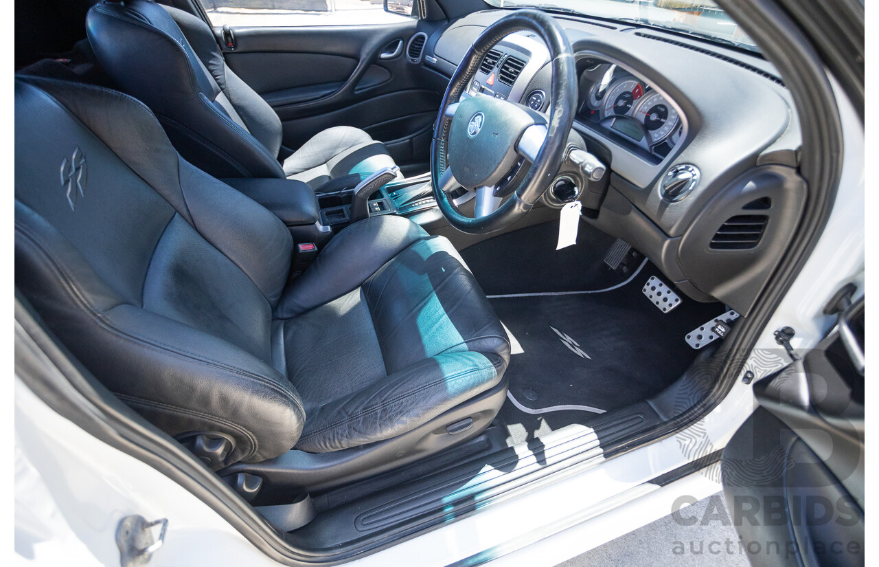 8/2005 Holden Commodore SS VZ Utility Heron White 5.7L V8