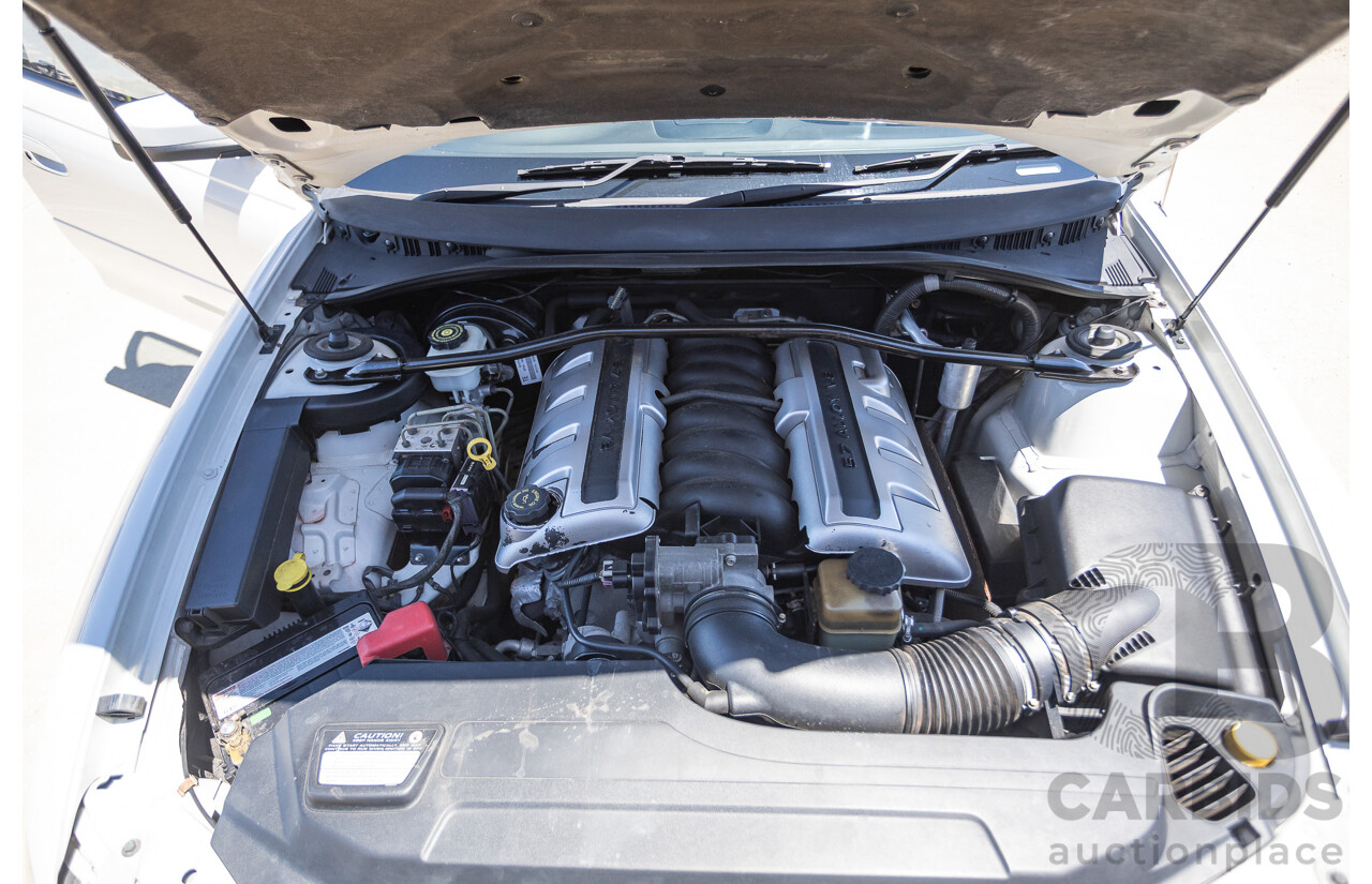 8/2005 Holden Commodore SS VZ Utility Heron White 5.7L V8